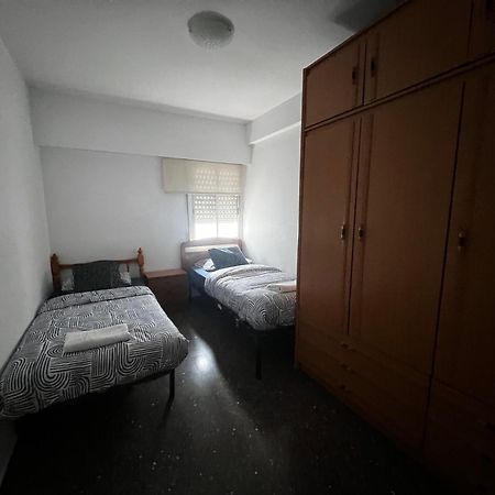 Habitacion Centrica En Acogedora Casa Apartman Valencia Kültér fotó